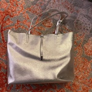 Vince Camuto pocketbook